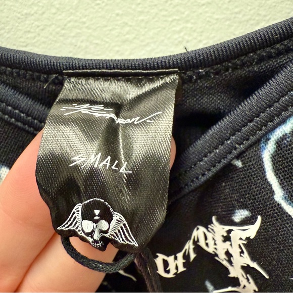 Darc Sport Civil Regime Thunderstruck Kelly Seamless Sports Bra, Black | Small - Picture 6 of 6